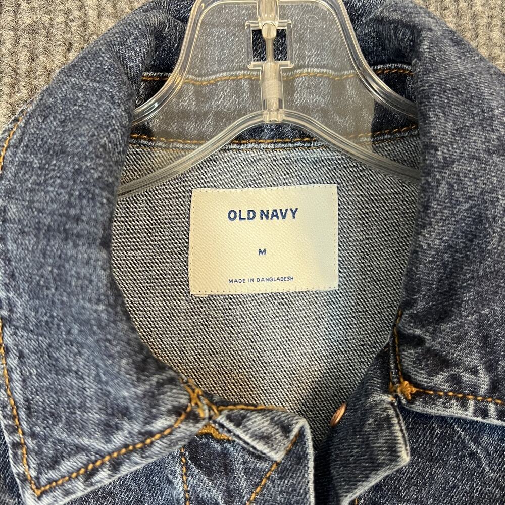 Old Navy Womens Classic Denim Trucker Jacket Size Medium Blue Button Up New - Picture 4 of 10